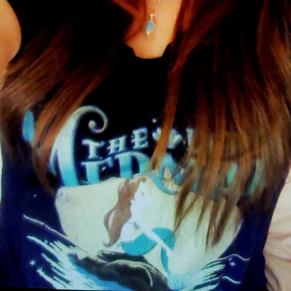 The Little Mermaid T-shirt - Picture 4 of 9